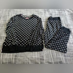 Kate Spade Silky Velour Sleep Set Pajamas Bows 2 Piece M Cozy core